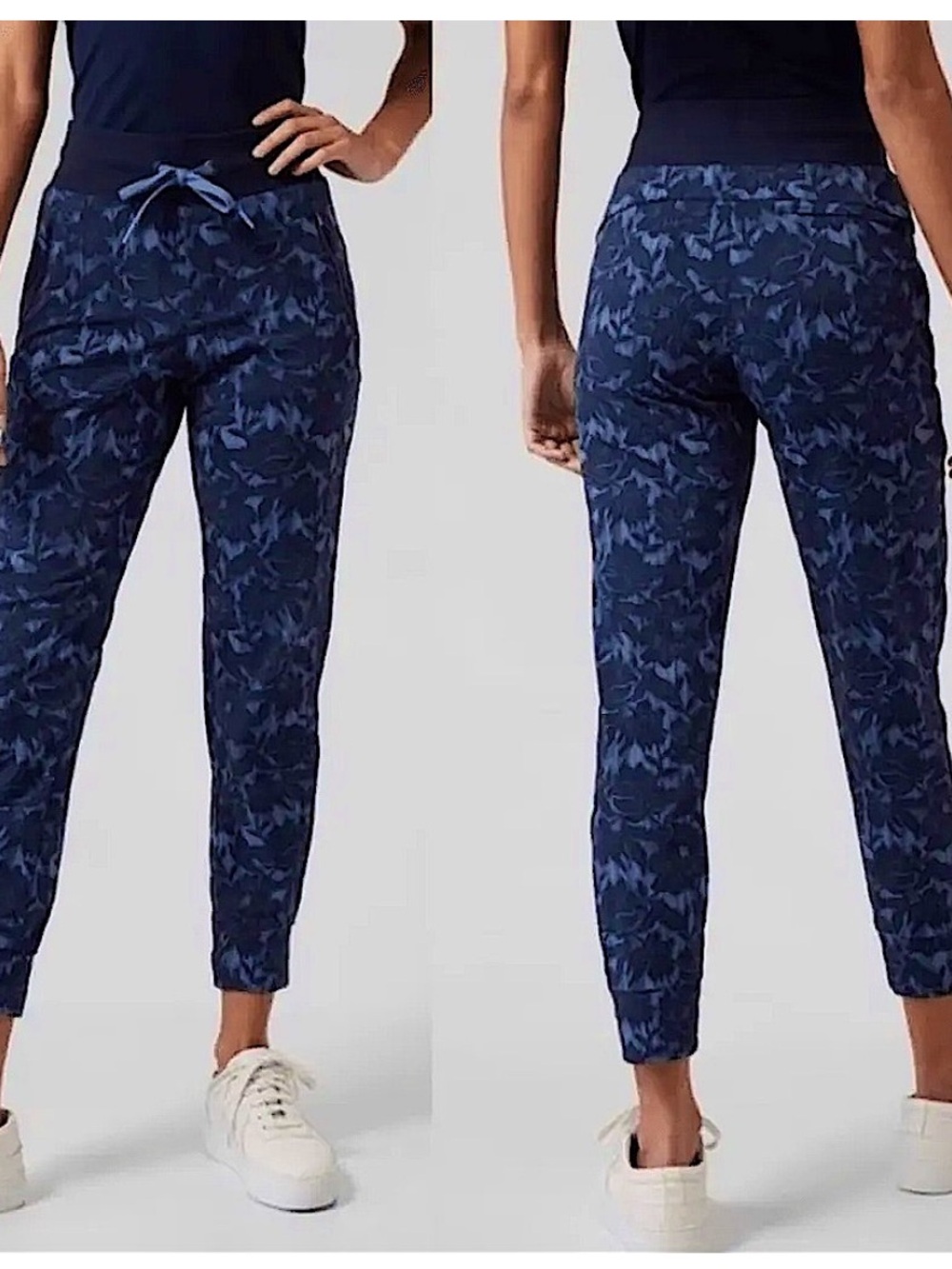 Athleta Trekkie North Joggers in Ethereal Bloom Cottage Blue floral print SIZE 4